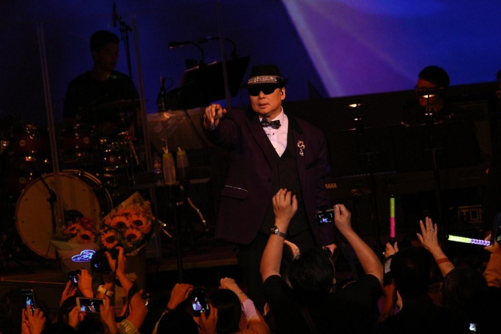 他現正在物色合適的音樂人做監製。