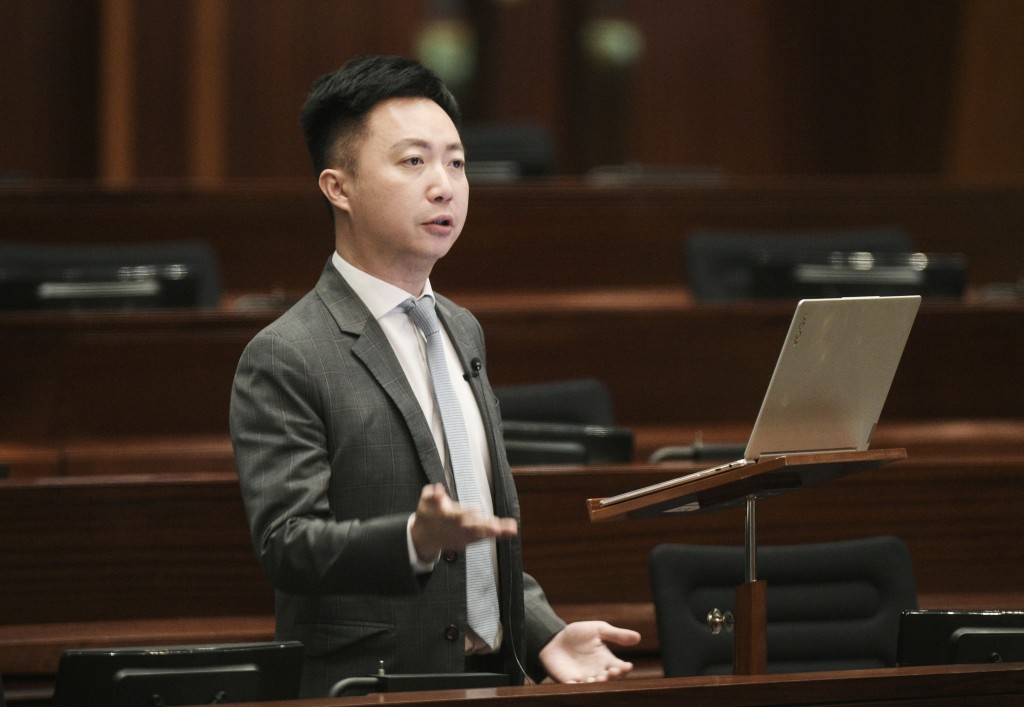現任議員李梓敬在新界東北爭取連任。