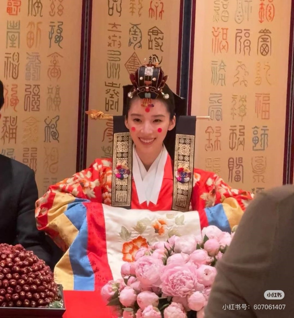 新娘Irene Kim是美籍韓裔模特兒。 新娘Irene Kim是美籍韓裔模特兒。