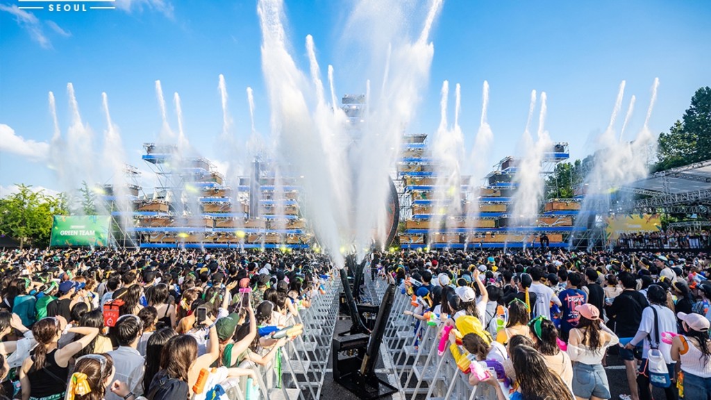 南韩WATERBOMB是受欢迎的大型音乐节。 WATERBOMB官网