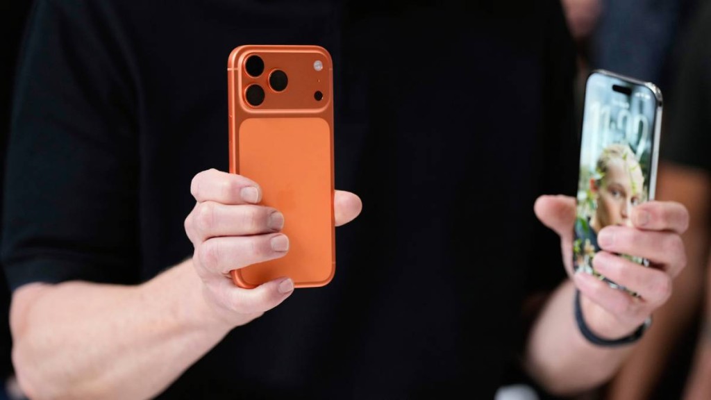蘋果推出iPhone 17系列,但未加入外界期待的AI。美聯社 蘋果推出iPhone 17系列,但未加入外界期待的AI。美聯社