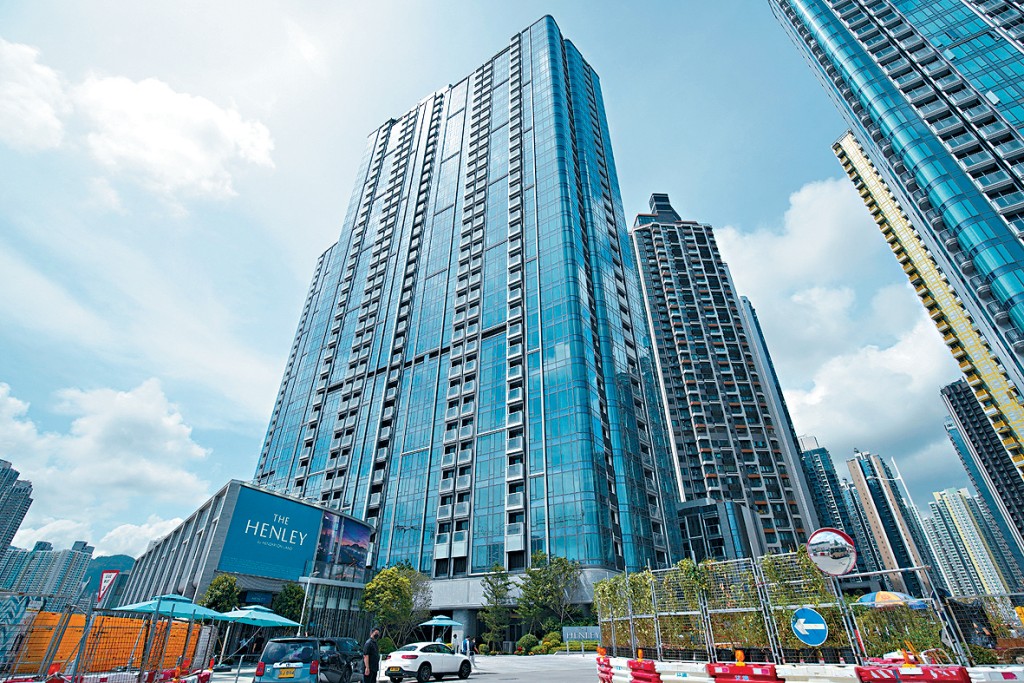 啟德區交投持續，恒基THE HENLEY昨日連沽2伙，單日套現近1800萬。