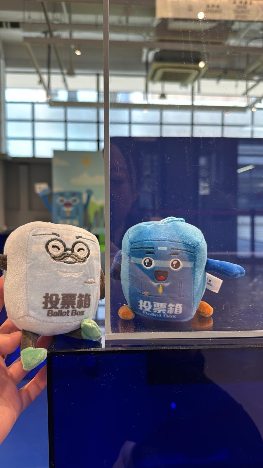 參加者可換領精美紀念品一份。 參加者可換領精美紀念品一份。