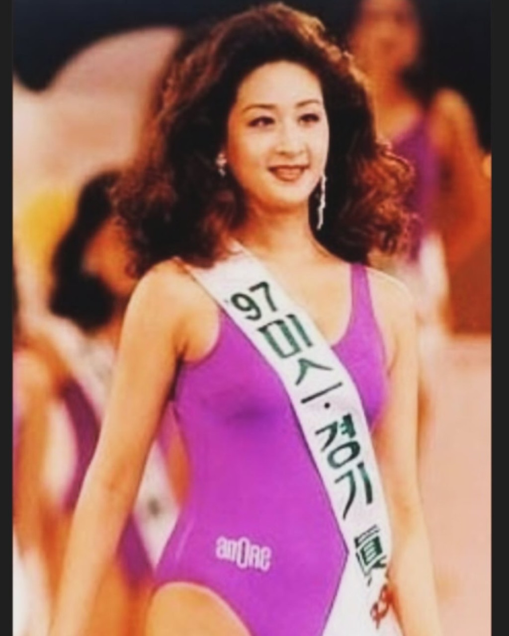 咸素媛1997年曾參選韓國小姐。