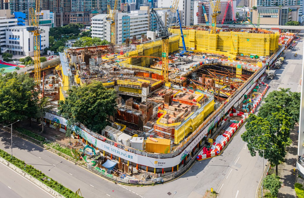 叡璟I佔其中507伙，設1座住宅大樓，位於項目地盤北邊，可再細分為3A及3B座。