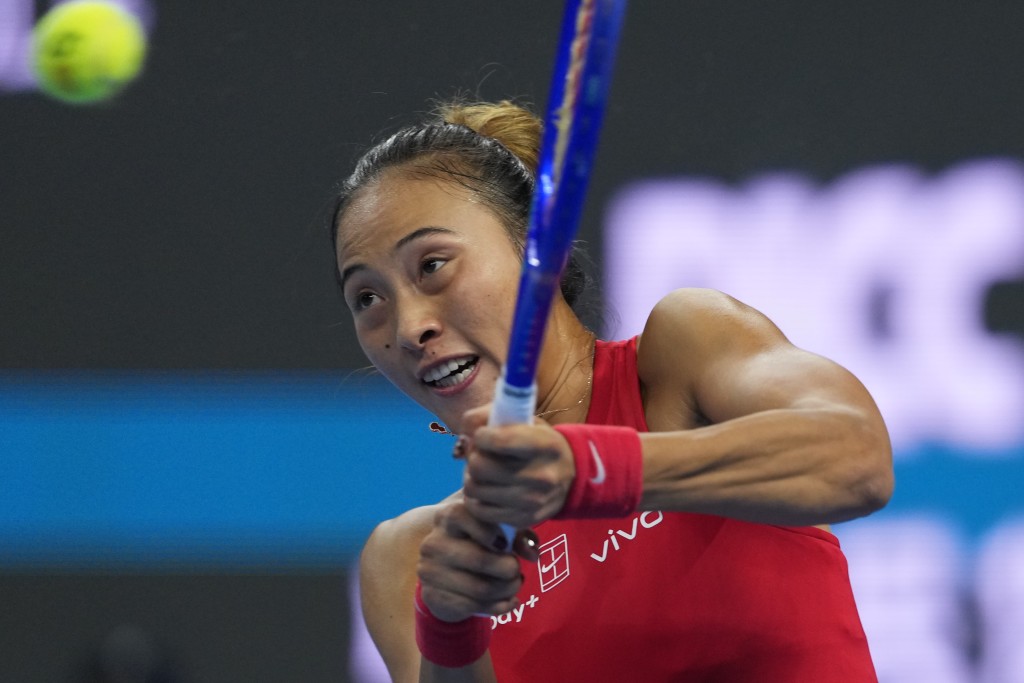 郑钦文取得个人首个WTA 1000级赛事冠军。新华社