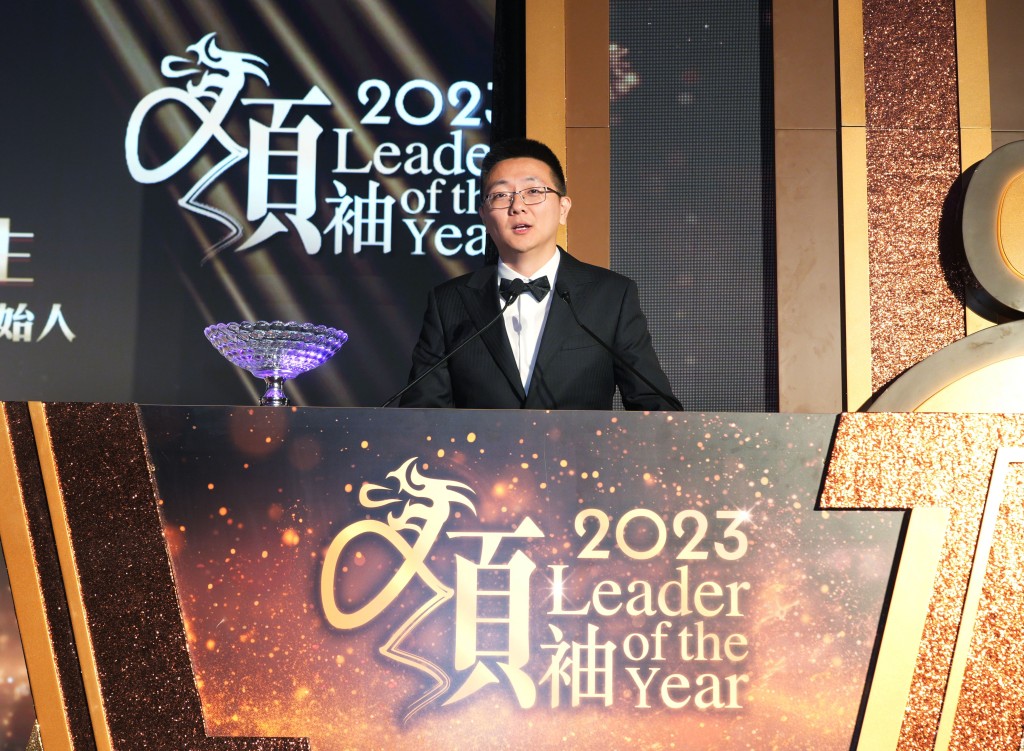 青年企业家组别得奖者：海柔创新创始人兼首席执行官陈宇奇及联合创始人房冰（图）。