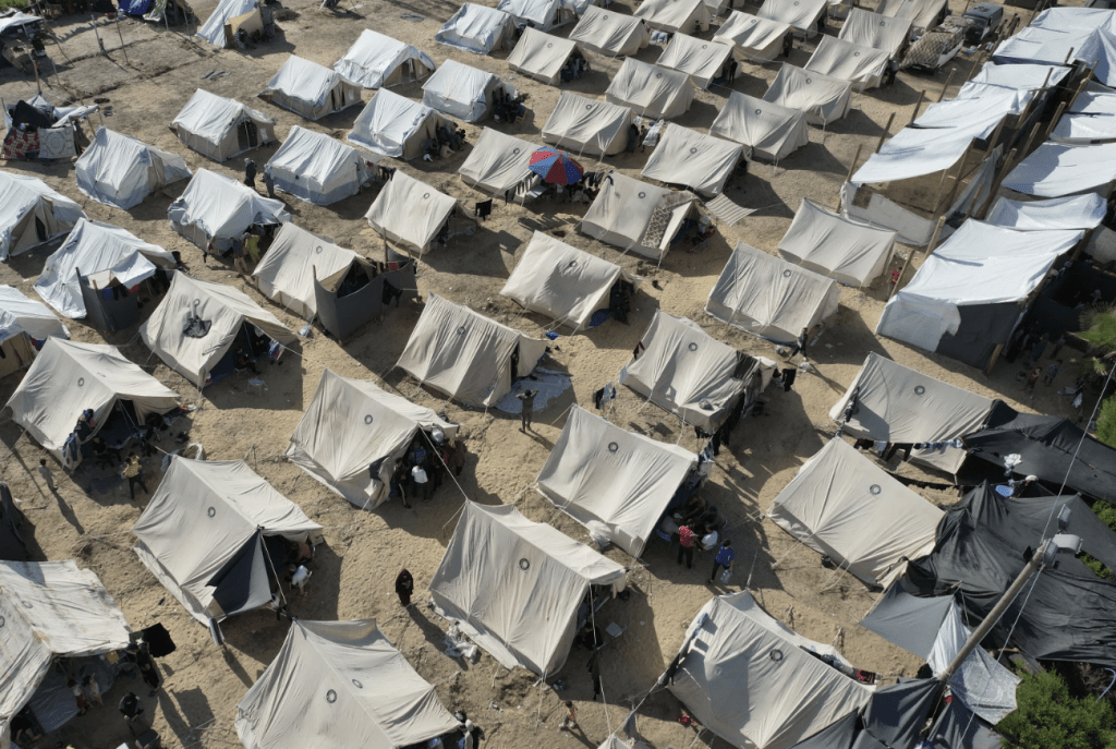 救護組織以帳蓬安置巴勒斯坦流離失所的居民。美聯社