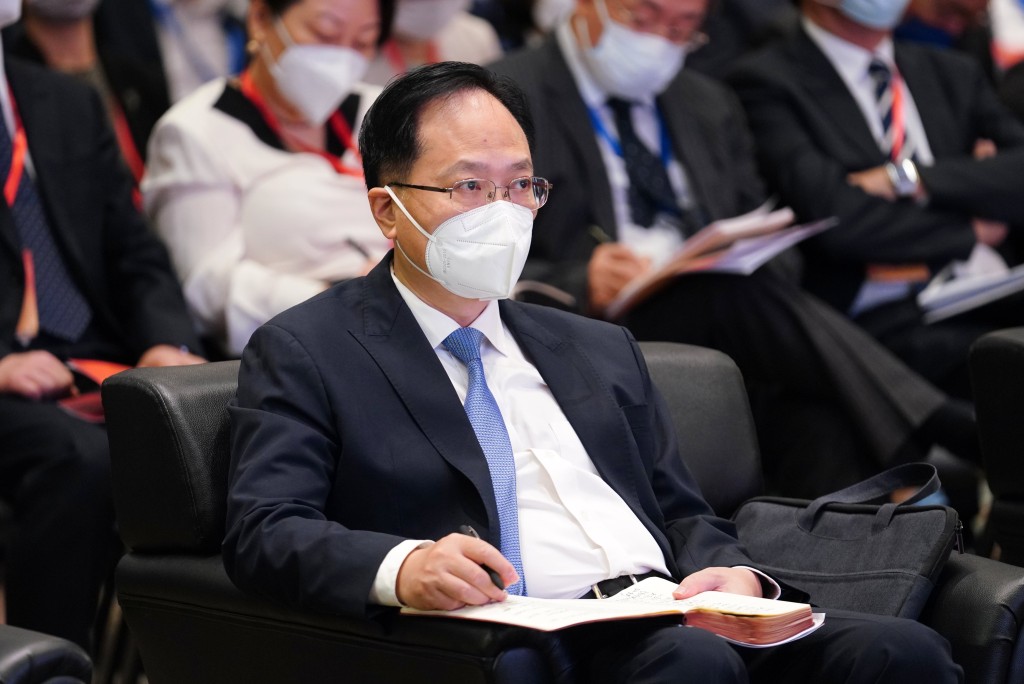 2022年時任香港中聯辦副主任陳冬出席專題研討會。 中新社