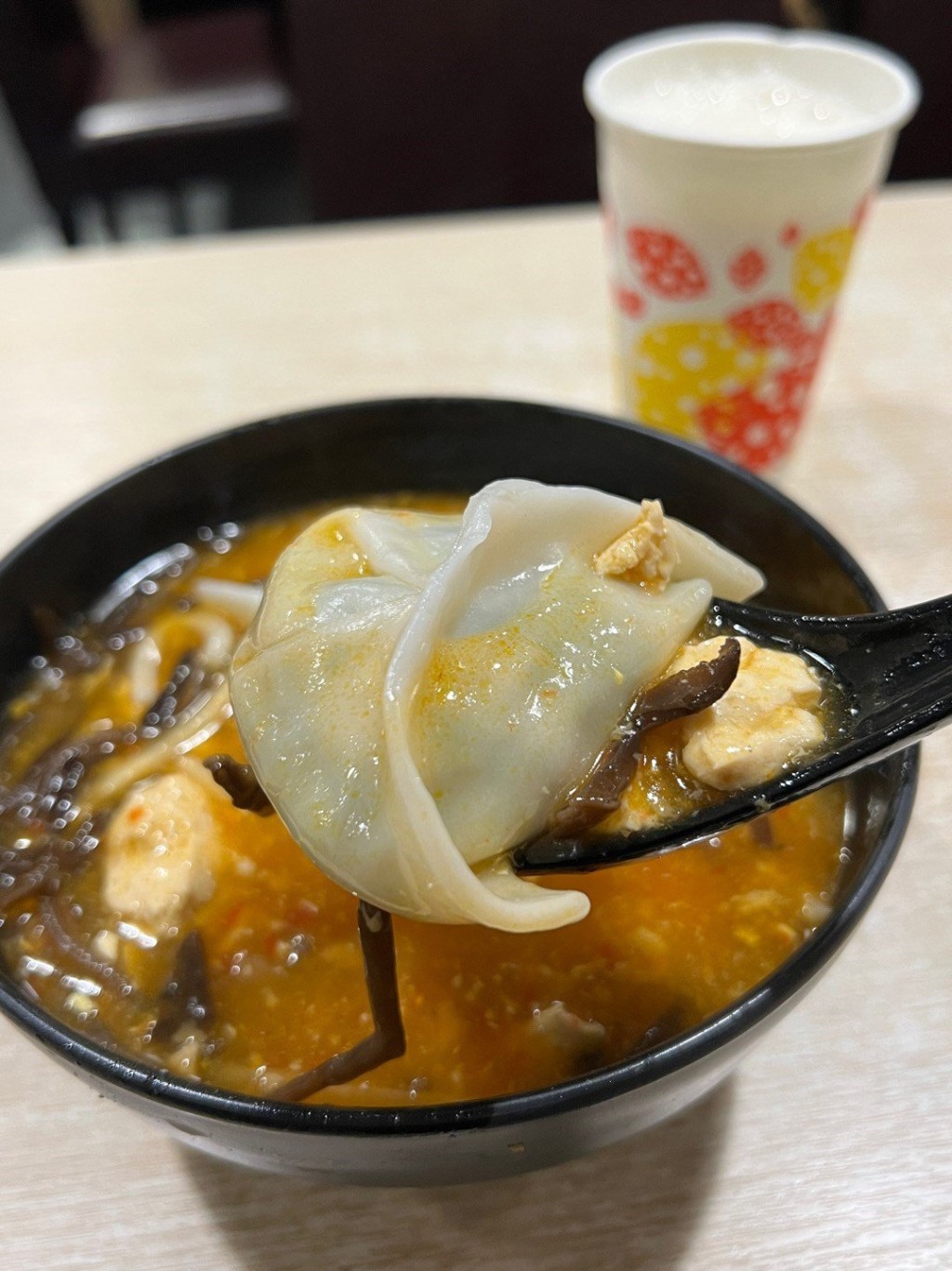 酸辣汤配饺子（图片来源：Openrice）