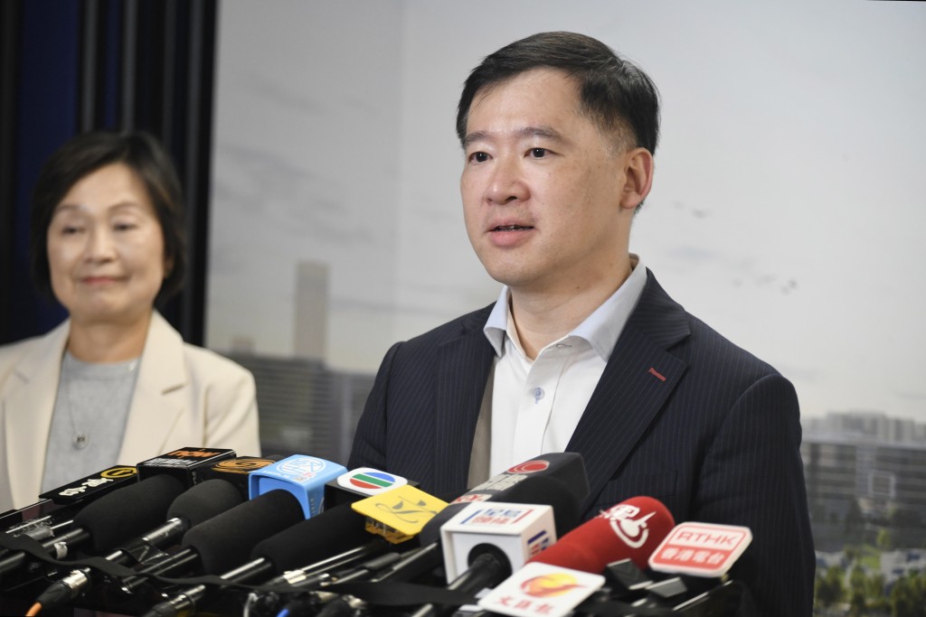 胡健民期望在行政立法良性互動的制度優勢下，於今年內完成首份規劃的制定工作。