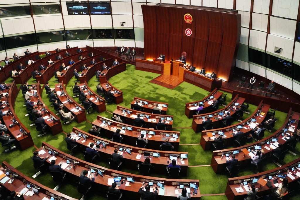各板塊都積極籌組聯合名單，以爭取更好的座位。(資料圖片)