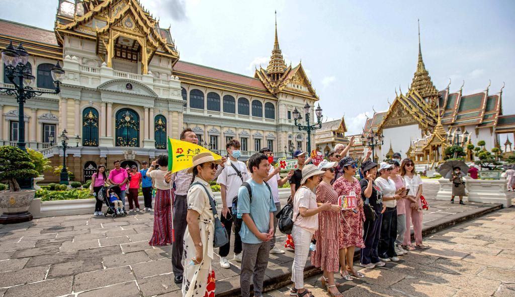 泰國，中國旅遊團回歸泰國。 新華社