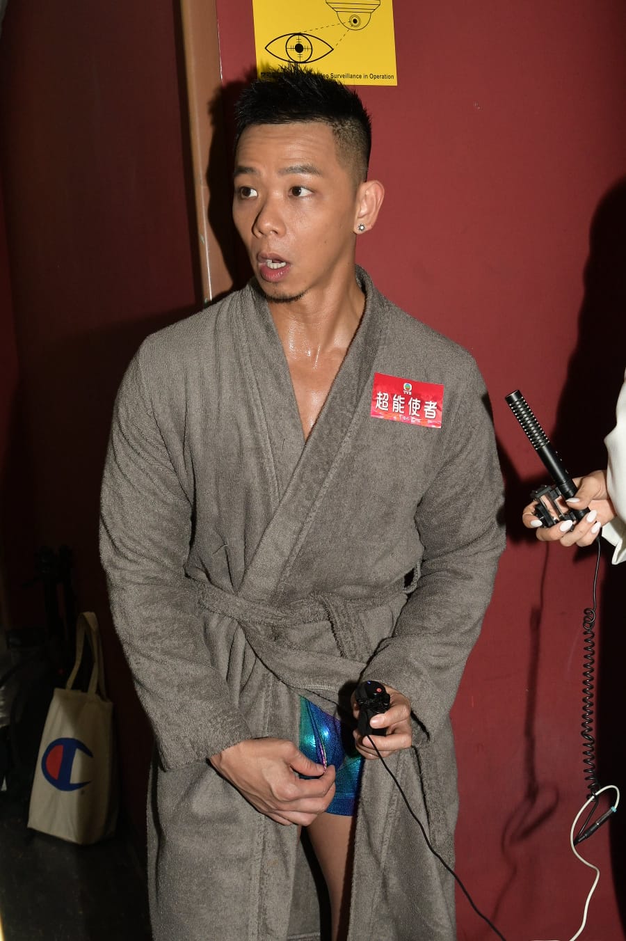 子善話自己只屬亞洲男人標準身形。