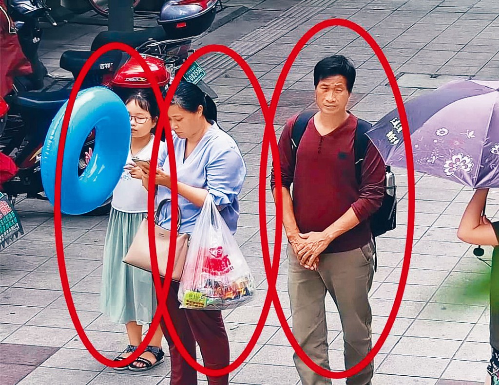 三人曾一起在宁波象山的监控画面中出现。