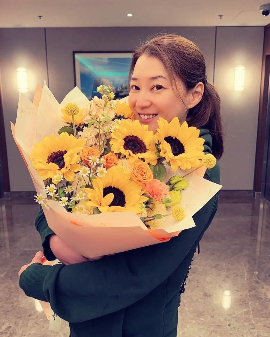 陳伶俐再婚後過豪門少奶生活。