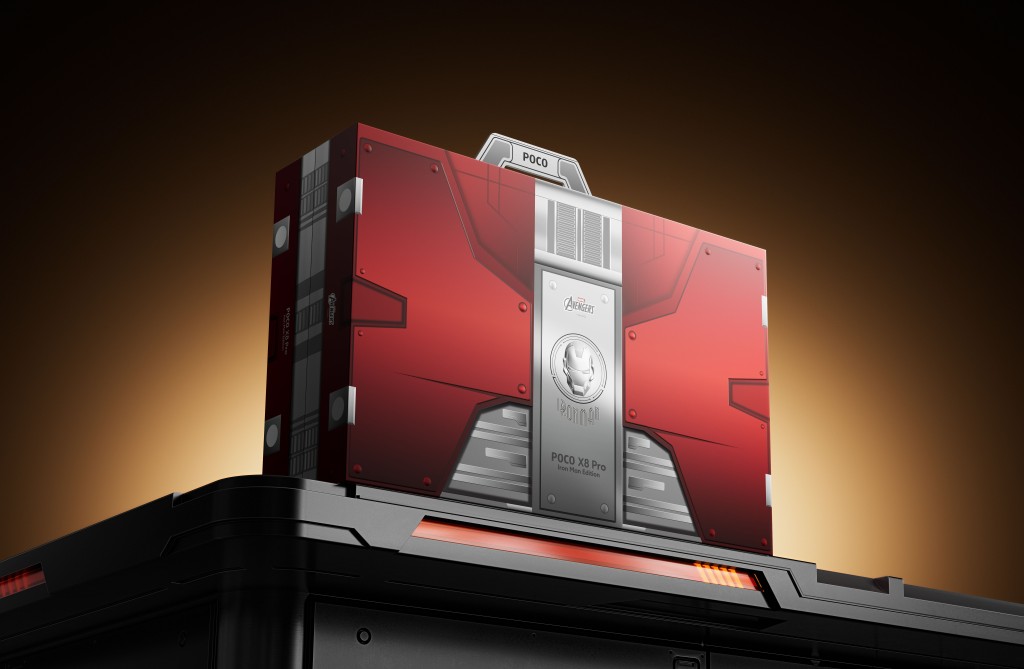 包装盒破格设计成铁甲奇侠的行李箱。