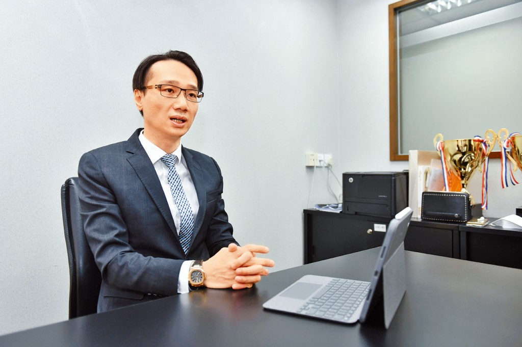 港置馬泰陽表示，現時樓價已輕微倒跌，若沒有利好消息出台，跌幅將擴大。