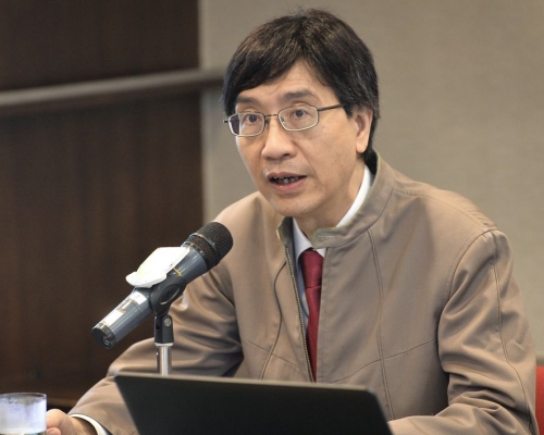 袁國勇研究指,新冠病毒同樣能夠感染蝙蝠和人類的腸道細胞,支持病毒可能來自蝙蝠的理據。資料圖片