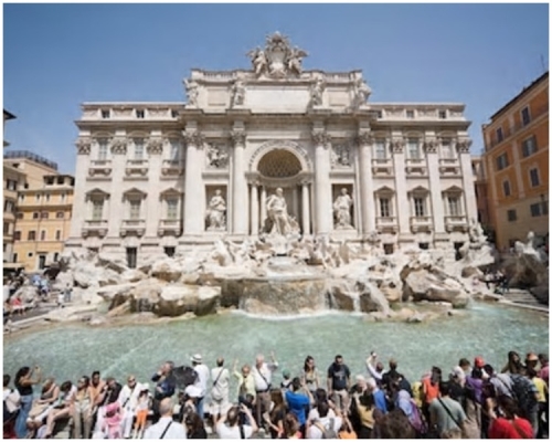 著名景点「特雷维喷泉」每年游客抛入的硬币多不胜数。网图