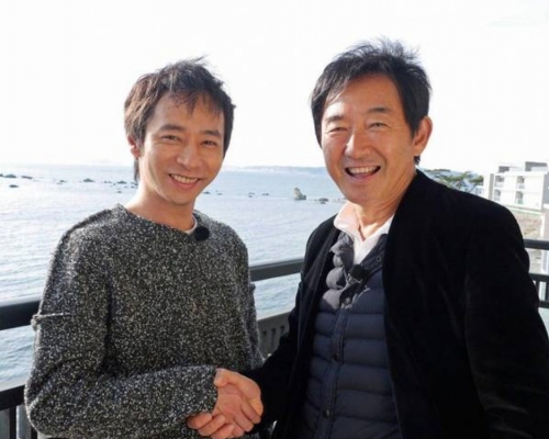 石田壹成(左)與父親石田純一關係很好。