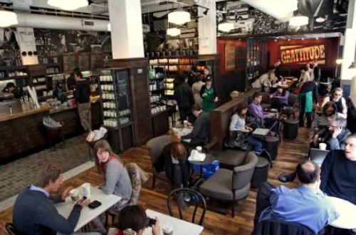 禮儀指南指客人在咖啡店也應給20%小費。  美聯社