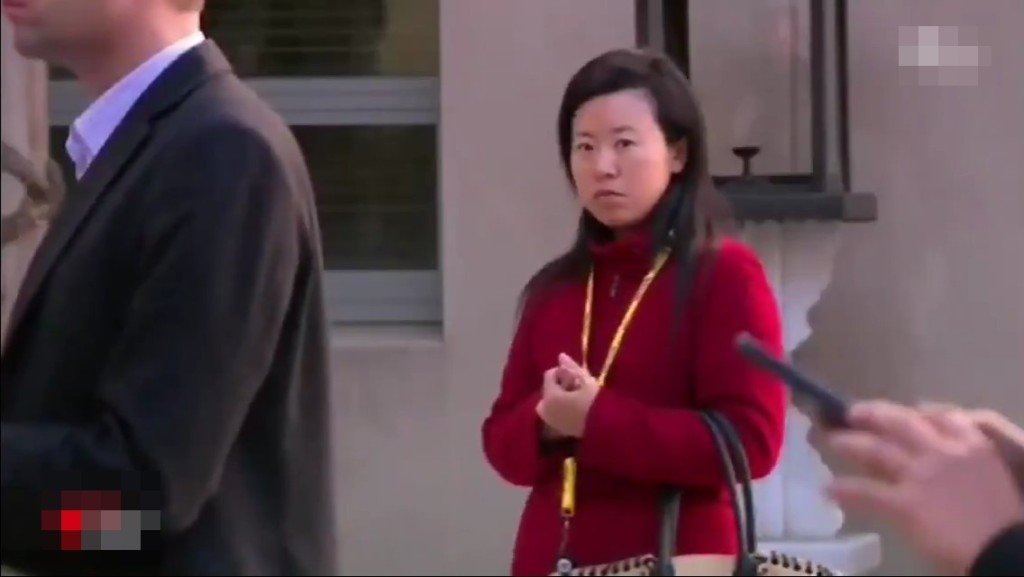 中國官媒女記者。 影片截圖