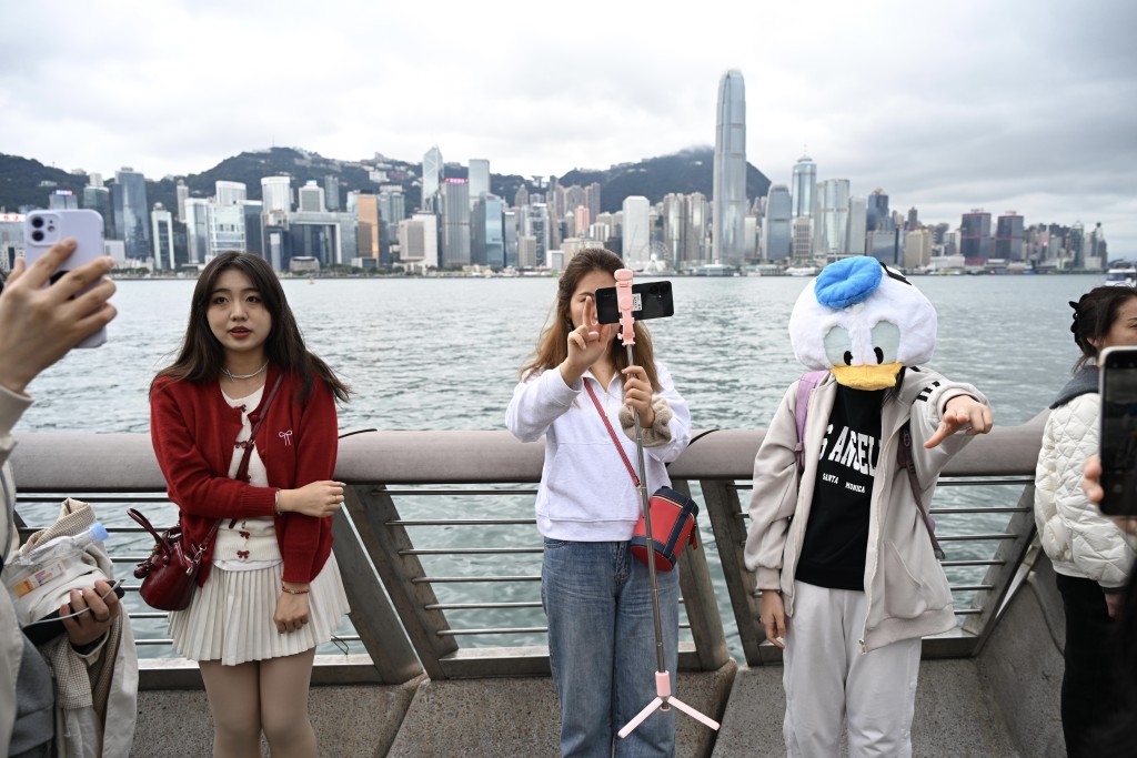 周二起氣溫回升。 周二起氣溫回升。