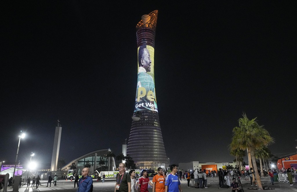 卡塔爾火炬塔有比利相片。 AP