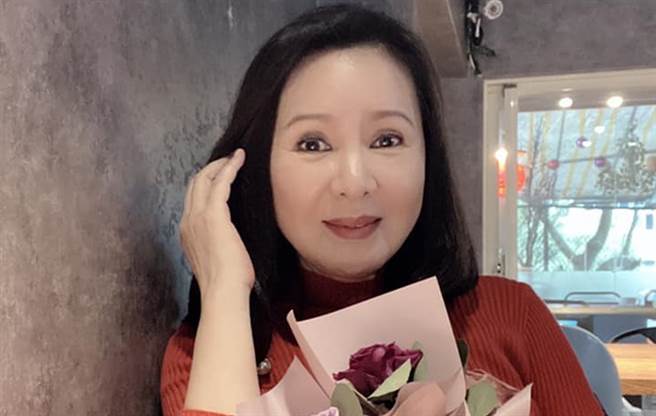 林美照是台灣女演員,早期與姐姐林夢梅都是歌仔戲小旦。 林美照是台灣女演員,早期與姐姐林夢梅都是歌仔戲小旦。