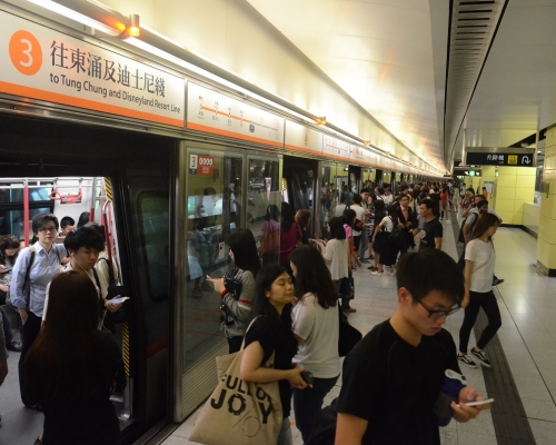 政府邀請港鐵就東涌綫延綫展開初步研究。資料圖片