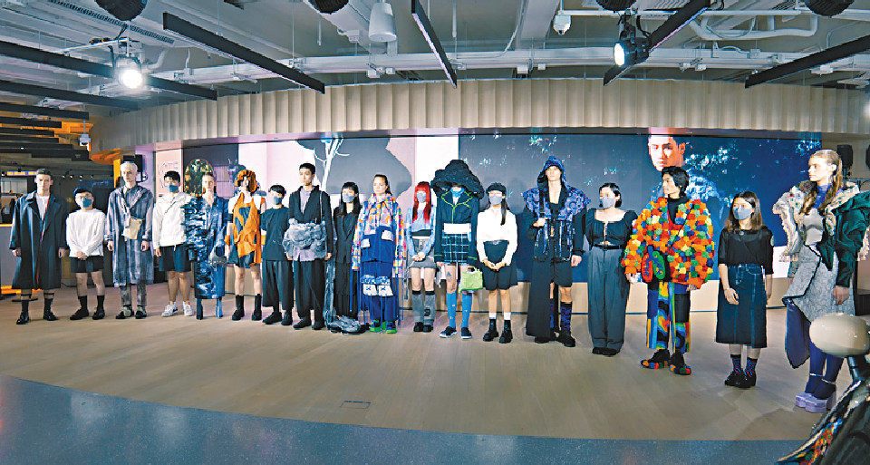 ■當晚同場預展十款即將於9月進行決賽的年輕時裝設計師作品。