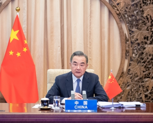 王毅出席中國與東盟外長會。(新華社圖片)