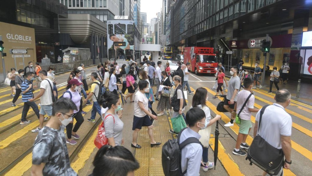 積金評級料3月打工仔人均賺逾千元 今年回報逾1.2萬 中港基金15個月累升30%