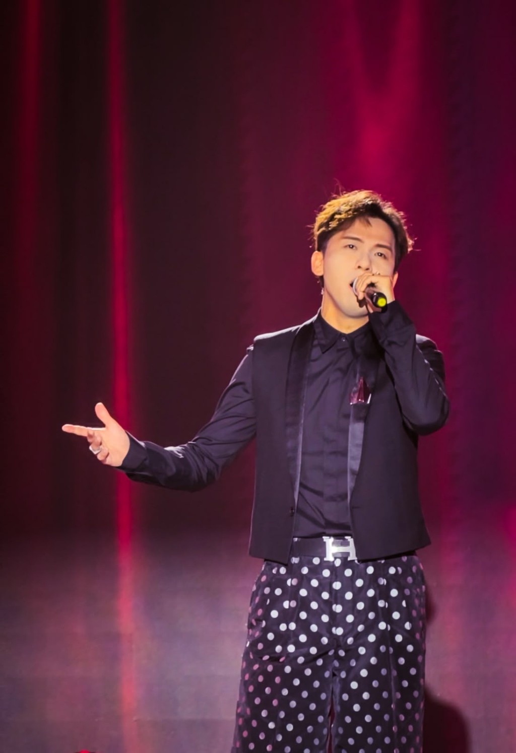 周吉佩首次參與內地大型節目錄影。