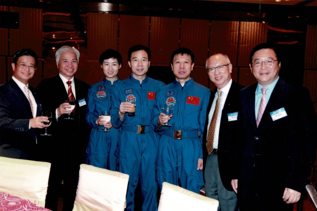 2012年接待太空人访港。林健锋议办提供
