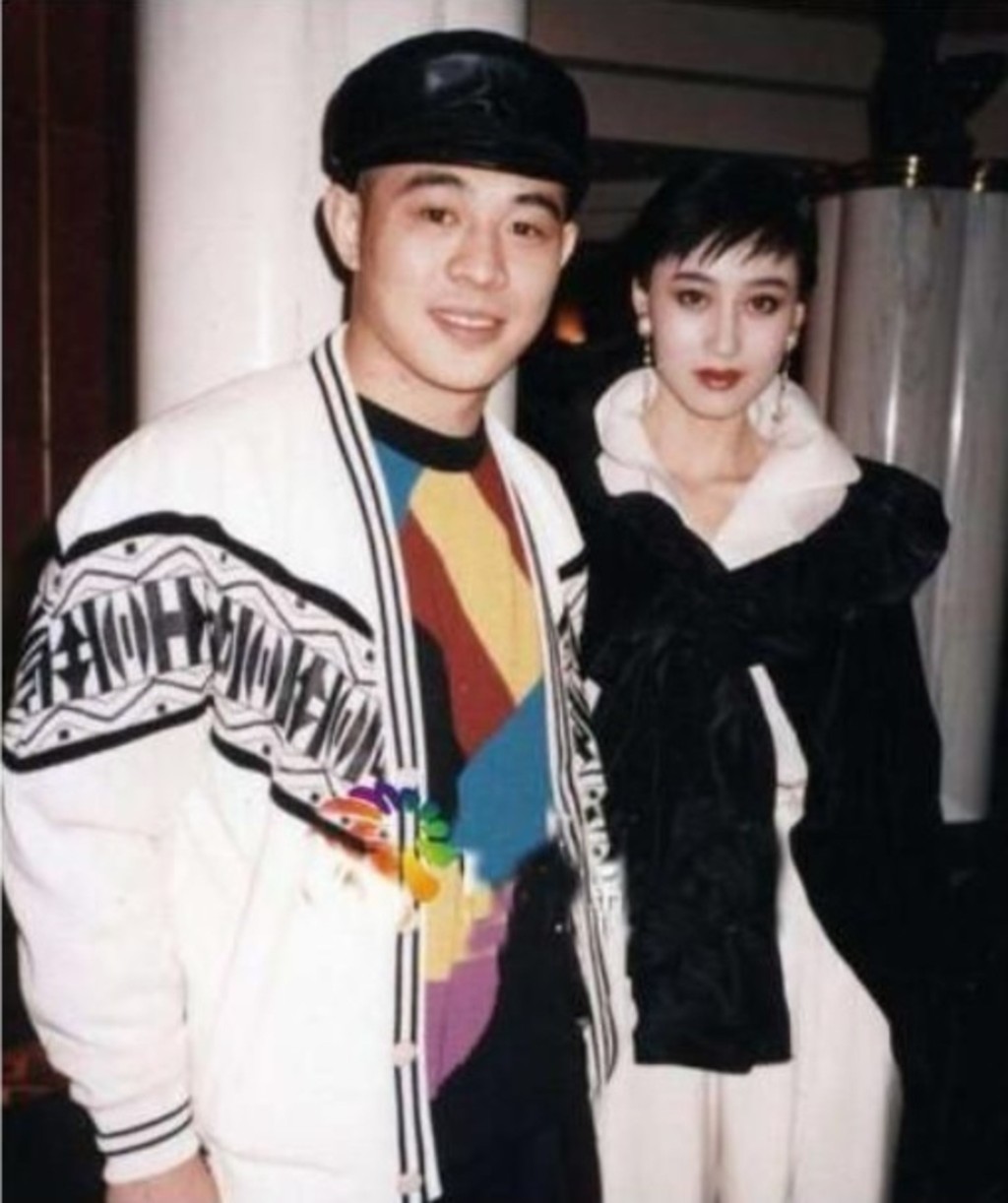 1986年亞洲小姐競選冠軍是李連杰太太利智。