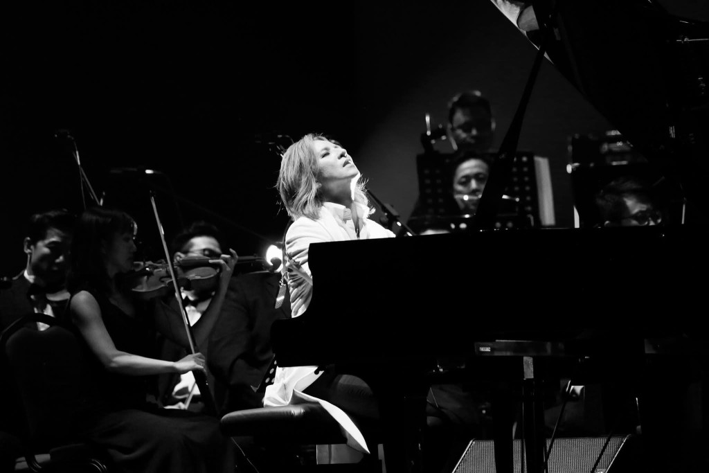 YOSHIKI发文附上他在香港演出的照片。 fb / Yoshiki 