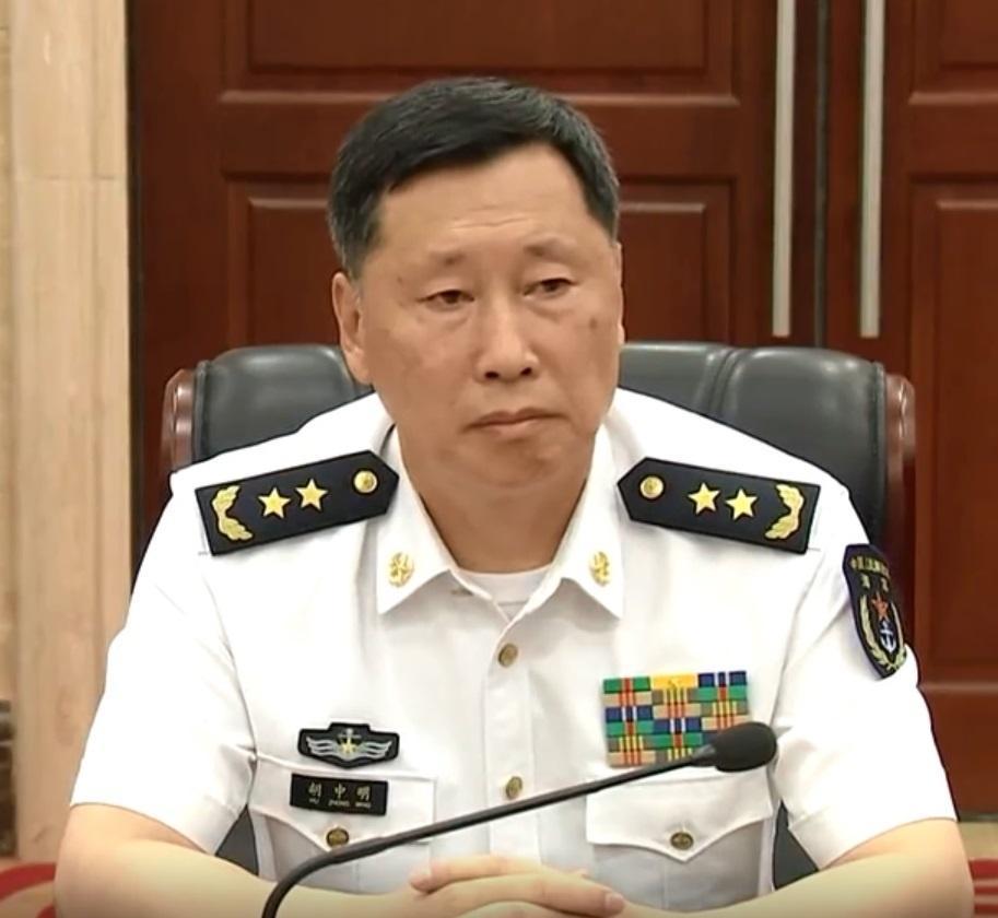胡中明曾任北部戰區司令員。