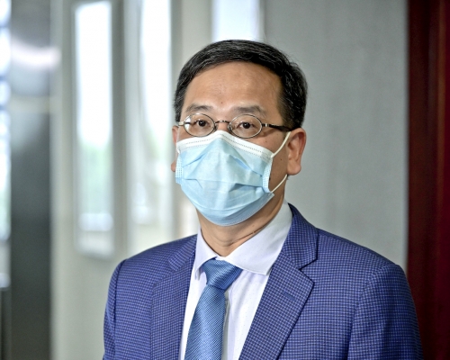 葉建源亦建議,加強教育局給全港學校的「防疫特別津貼」。資料圖片
