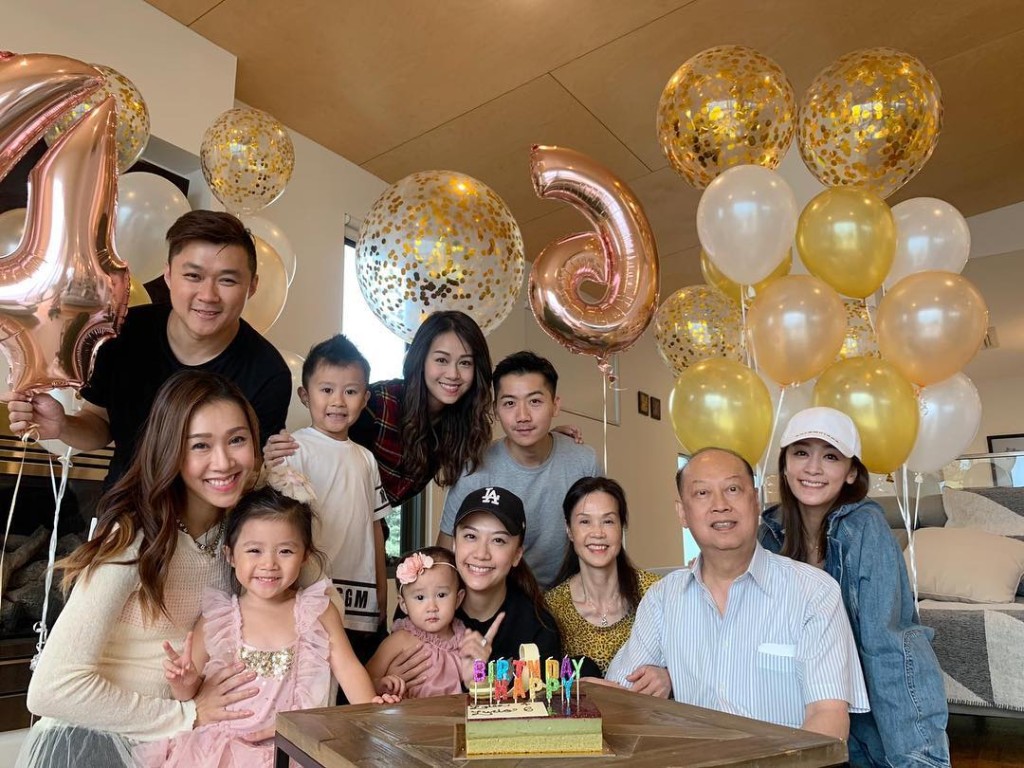 黄心颖的家族成员每年生日，都会聚首一堂庆祝。
