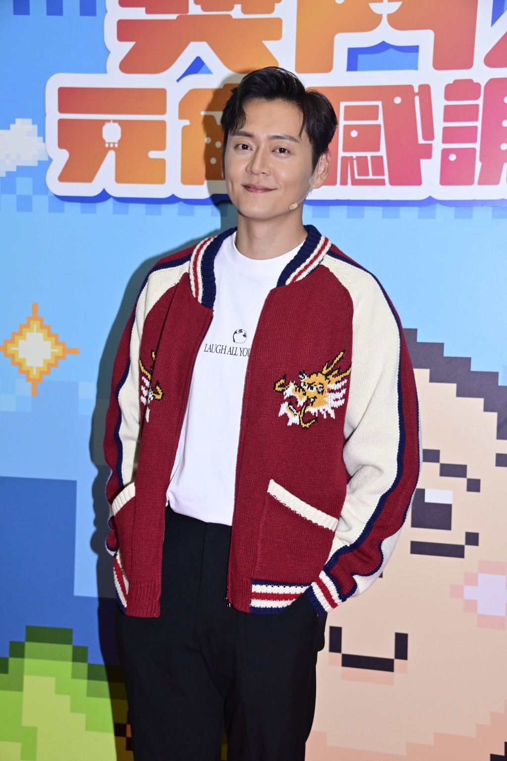 对于TVB总经理曾志伟指有机会开大湾区版《中年好声音3》，张振朗就指不会参加，因为对手太厉害。