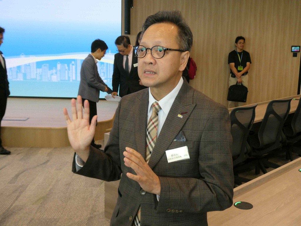 鄺志良表示，何文田「社區健康樞紐」已於今年初動工，惟受各項因素影響，不排除到2030年才竣工。歐文瀚攝