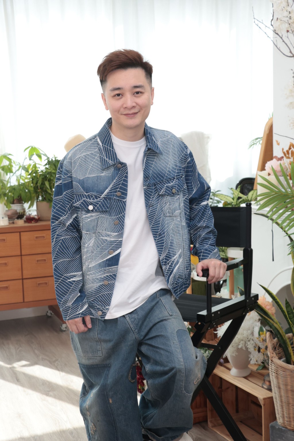 譚輝智推出第二支廣東單曲《熱身要在冧低前》。