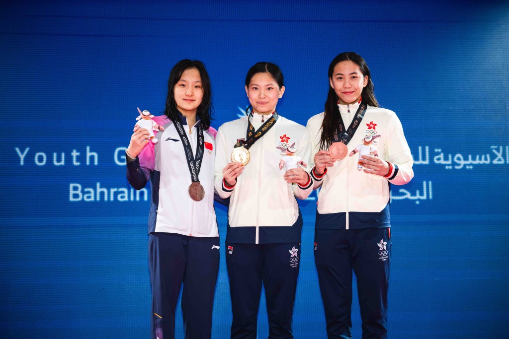 女子200米蛙泳決賽,林韵晴奪金、文薈喬掛銅。港協暨奧委會圖片 女子200米蛙泳決賽,林韵晴奪金、文薈喬掛銅。港協暨奧委會圖片