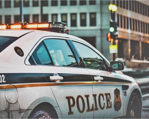 華盛頓警方拘捕一名12歲男童，指他涉嫌於不足1小時內企圖騎劫4輛車。示意圖（網圖）