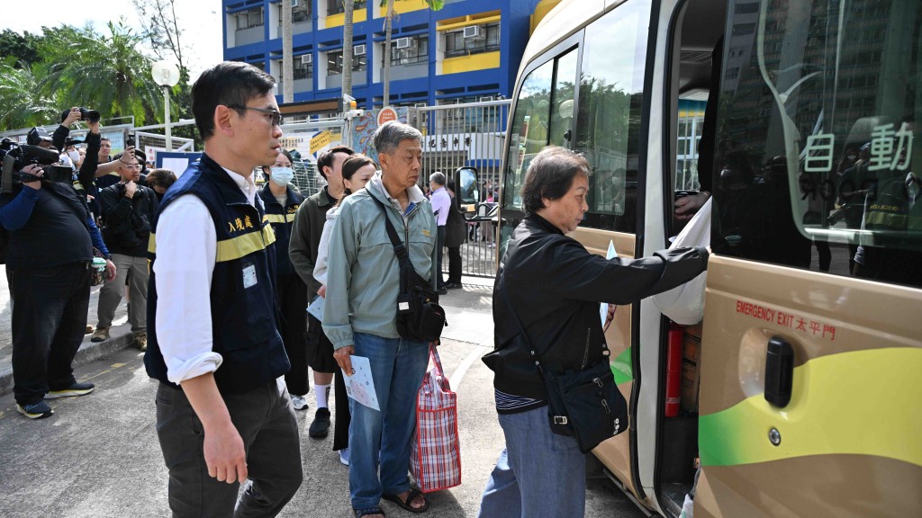 政府應急不停歇 補助金至今逾1800戶登記。蘇正謙攝