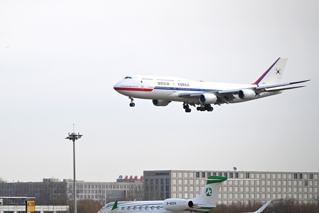 韓國總統李在明1月4日抵達中國，開展訪華之旅。新華社