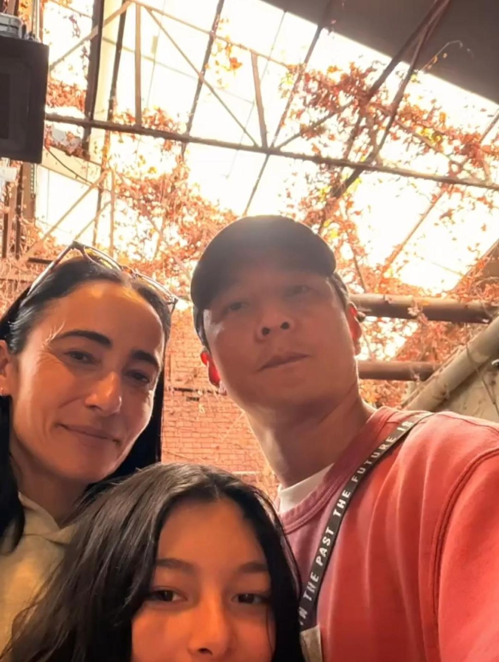 Lisa S.返美多年要承擔起家庭的責任。