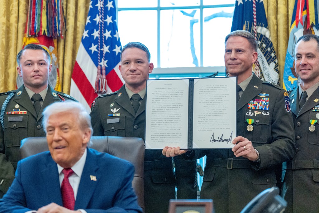 特朗普將芬太尼列入「大規模殺傷性武器」類別,實為破天荒之舉。美聯社 特朗普將芬太尼列入「大規模殺傷性武器」類別,實為破天荒之舉。美聯社